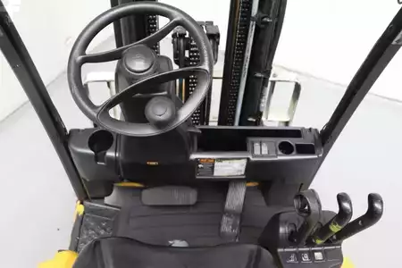 Elektromos 3 kerekű 2018  Yale ERP20VT (3)