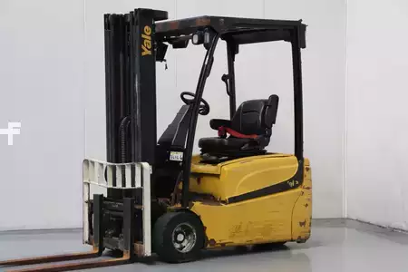 Elektromos 3 kerekű 2012  Yale ERP20VT (1)