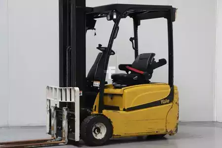 Elektromos 3 kerekű 2011  Yale ERP20VT (1)