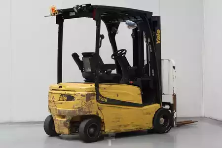Elektro čtyřkolový VZV 2018  Yale ERP20VF (2)
