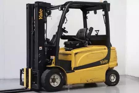 4-wiel elektrische heftrucks 2016  Yale ERP25VL (1)