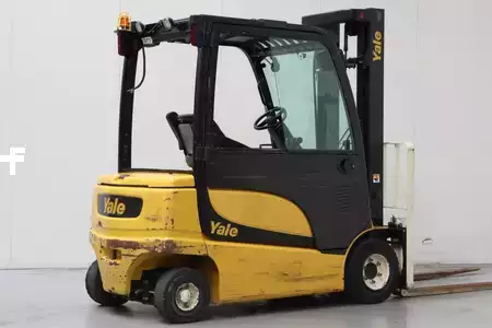 El truck - 4 hjulet 2019  Yale ERP30VL (2)