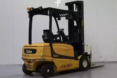 Sähkö - 4 pyör 2015  Yale ERP35VL (2)