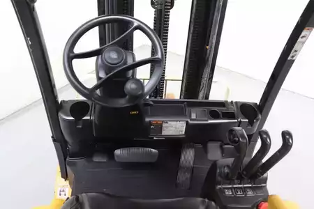 Sähkö - 4 pyör 2015  Yale ERP35VL (3)
