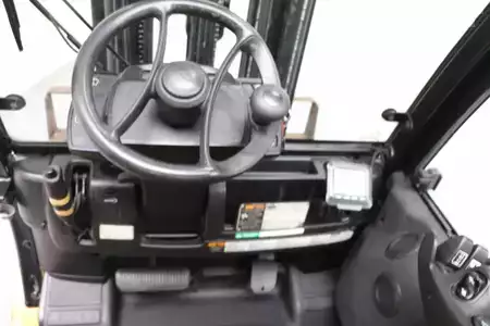 Gas truck 2016  Yale GLP30VX (3)