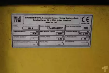 Chariots à mât rétractable 2016  Hyster R1.4 (2)