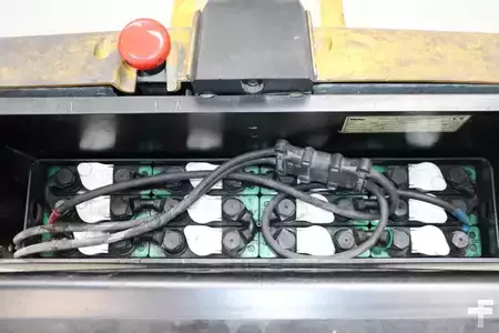 Transpallet elettrici 2020  Yale MP16 (5)