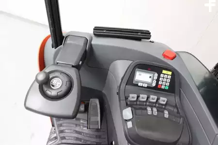 Chariots à mât rétractable 2016  BT RRE160E (3)
