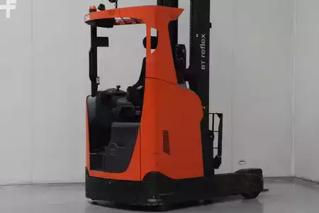 Työntömastotrukki 2019  BT RRE250H (2)