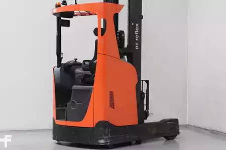 Työntömastotrukki 2019  BT RRE250H (2)
