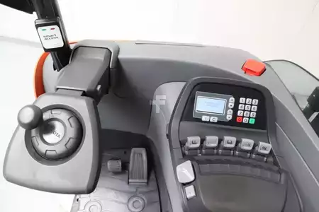 Carretilla retráctil 2020  Toyota RRE250H (3)