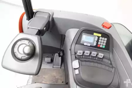 Carretilla retráctil 2019  Toyota RRE160 (3)