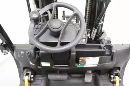 LPG heftrucks 2016  Yale GLC70VX (3)
