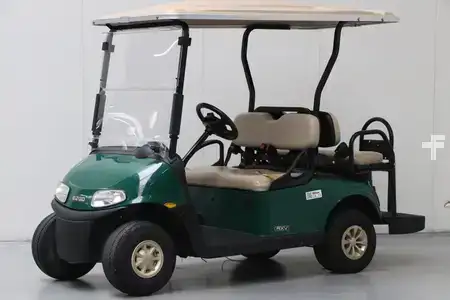 Sonstige 2019  E-Z-GO RXV Shuttle 2+2 (1)