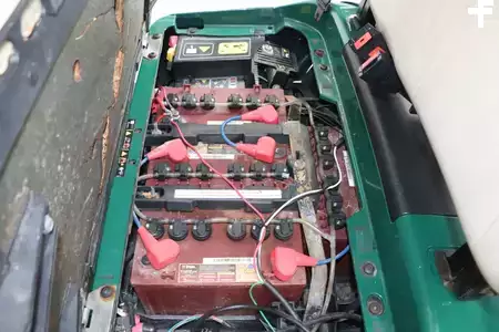 Sonstige 2019  E-Z-GO RXV Shuttle 2+2 (5)
