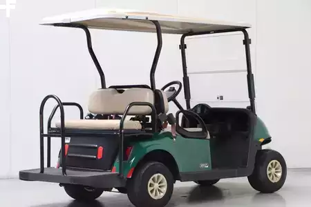 Sonstige 2019  E-Z-GO RXV Shuttle 2+2 (2)