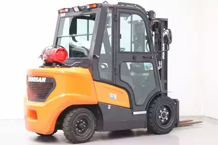 LPG VZV 2022  Doosan G33NXP (2)