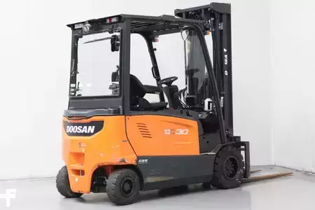 Elektro čtyřkolový VZV 2021  Doosan B30X-7 (2)