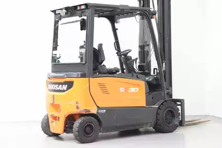 Elektro čtyřkolový VZV 2021  Doosan B30X-7 (2)