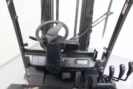 Elektro čtyřkolový VZV 2021  Doosan B30X-7 (3)