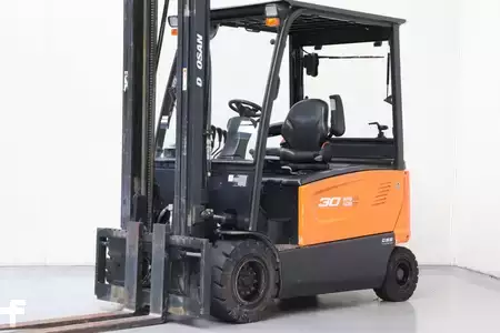 Elektro čtyřkolový VZV 2021  Doosan B30X-7 (1)