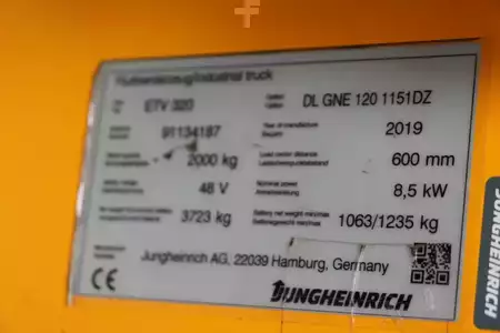Carretilla retráctil 2019  Jungheinrich ETV 320 (4)