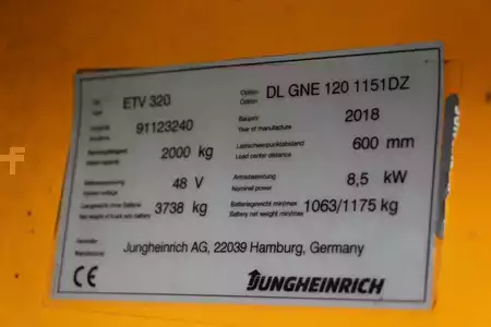 Carretilla retráctil 2018  Jungheinrich ETV 320 (4)