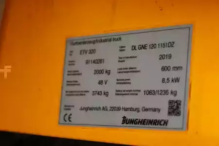 Carretilla retráctil 2019  Jungheinrich ETV 320 (4)