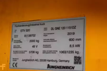 Carretilla retráctil 2019  Jungheinrich ETV 320 (4)