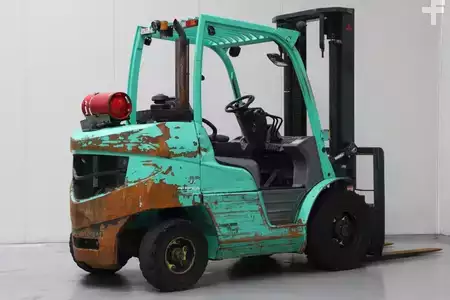 Carrelli elevatori GPL 2015  Mitsubishi FG40NT (2)