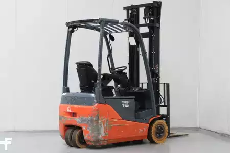 Eléctrico - 3 rodas 2019  Toyota 8FBEK16T (2)