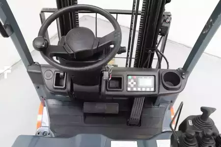 Eléctrico - 3 rodas 2019  Toyota 8FBEK16T (3)