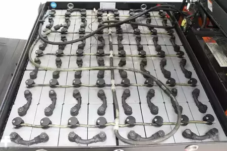 Chariots électriques à 4 roues 2019  Toyota 8FBMT25 (5)