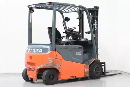 Chariots électriques à 4 roues 2019  Toyota 8FBMT25 (2)