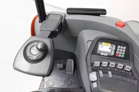 Retráctil 2018  Toyota RRE160H (3)