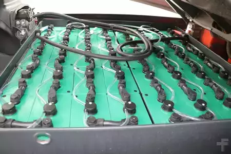 Carrelli elettrici 4 ruote 2019  Linde E45HL-01/600 (5)