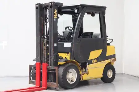 Treibgasstapler 2007  Yale GLP30VX (1)