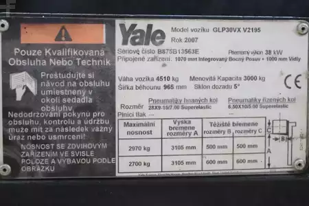 Treibgasstapler 2007  Yale GLP30VX (4)