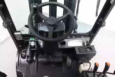 Empilhador a gás 2012  Doosan G20E-5 (3)
