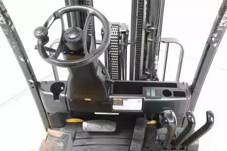 Elektro čtyřkolový VZV 2020  Yale ERP20VF (3)