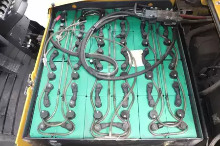Elektro čtyřkolový VZV 2020  Yale ERP20VF (5)