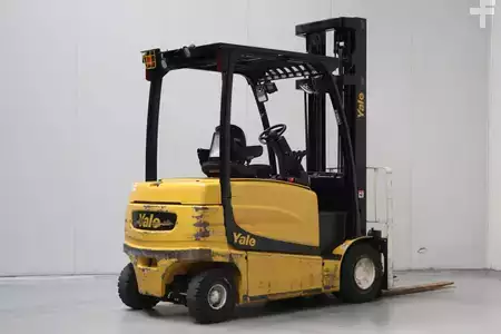 4-wiel elektrische heftrucks 2017  Yale ERP30VL (2)