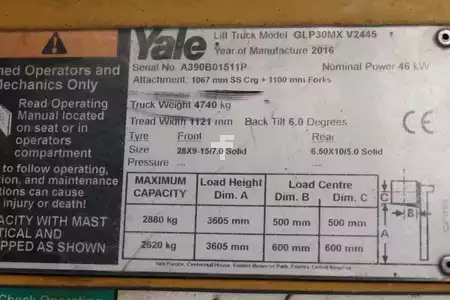 Treibgasstapler 2016  Yale GLP30MX (4)