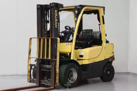 Gas truck 2016  Hyster H3.0FT (1)