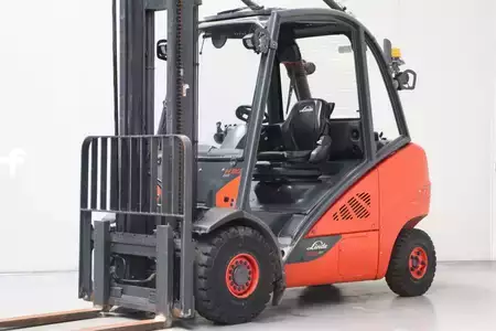 Diesel heftrucks 2018  Linde H30D-02 (1)