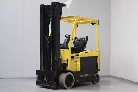 Sähkö - 4 pyör 2017  Hyster E4.0XN (1)
