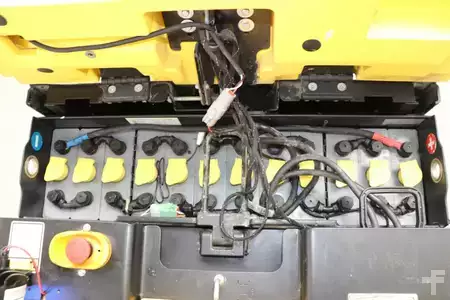Horizontální vychystávací vozík 2018  Hyster LO2.0 (5)