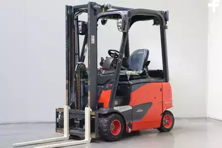 Elektromos 4 kerekű 2018  Linde E18PH-02 (1)