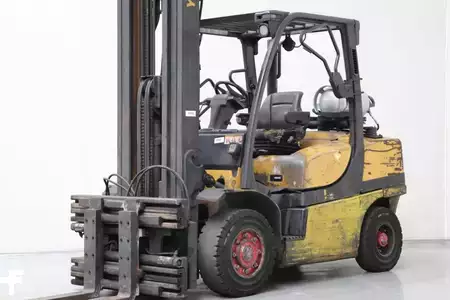 LPG heftrucks 2017  Yale GLP40VX6 (1)