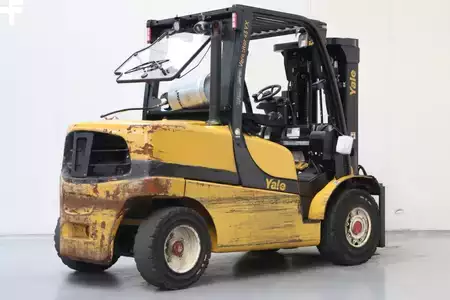 Wózki gazowe 2020  Yale GLP45VX6 (2)